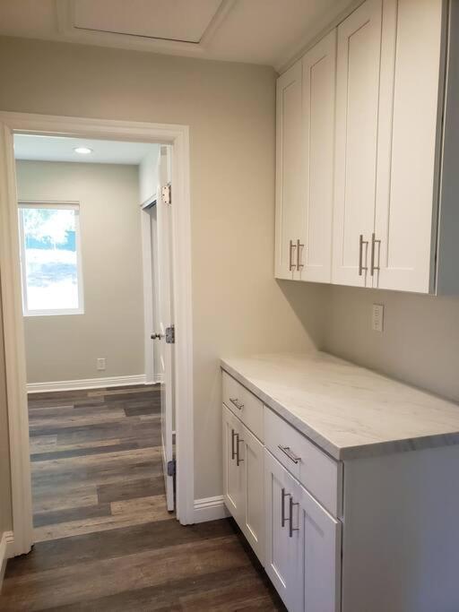 Bouganvilla 4-Bedroom, 2-Baths, Single Family House Thousand Oaks Εξωτερικό φωτογραφία