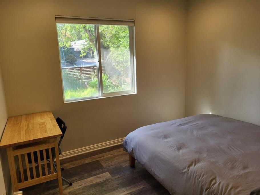 Bouganvilla 4-Bedroom, 2-Baths, Single Family House Thousand Oaks Εξωτερικό φωτογραφία