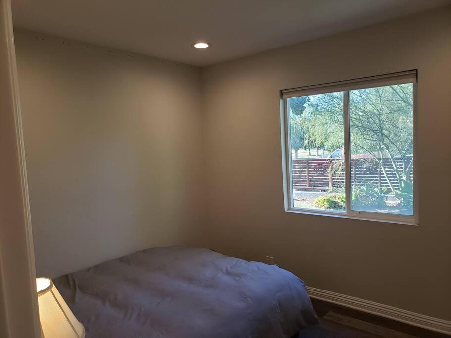 Bouganvilla 4-Bedroom, 2-Baths, Single Family House Thousand Oaks Εξωτερικό φωτογραφία